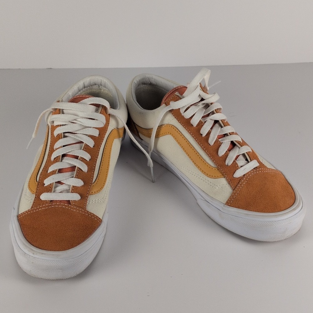 VANS Old Skool Orange/White Suede Low Top Lace Up Sneakers Mens 8 Womens 9.5